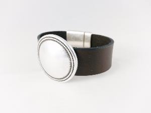 Bracelet 1 tour rond bouton marron