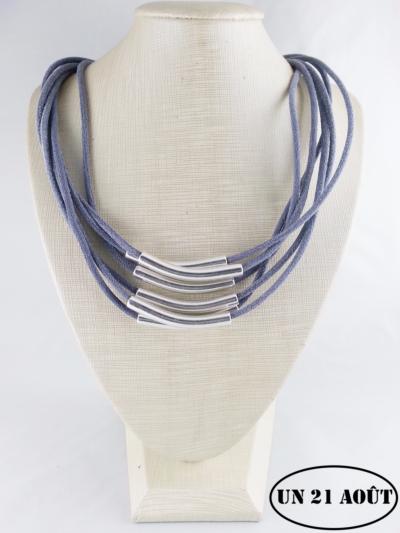 Collier nubuck bleu jean 6 tubes